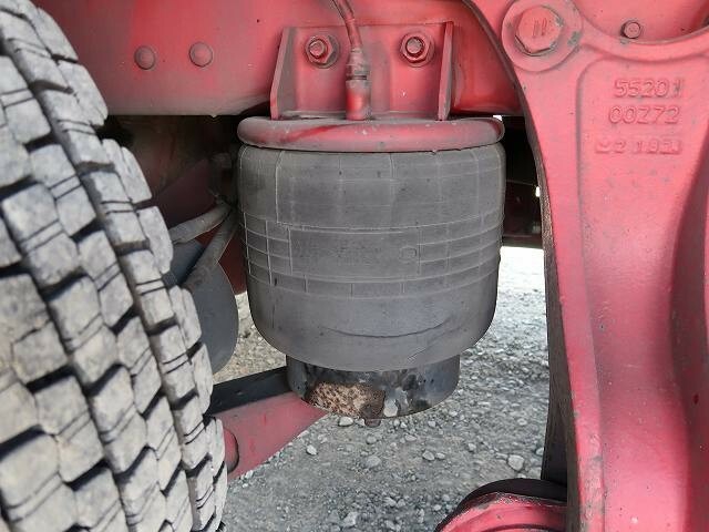UDトラックス（日産） クオン 大型 ウィング LKG-CG5ZE(40972) 9枚目
