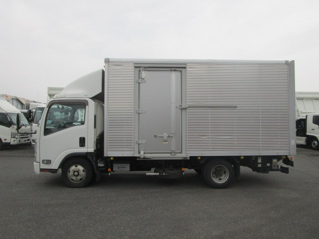 いすゞ エルフ 小型 バン 2RG-NPR88AN(109738) 5枚目