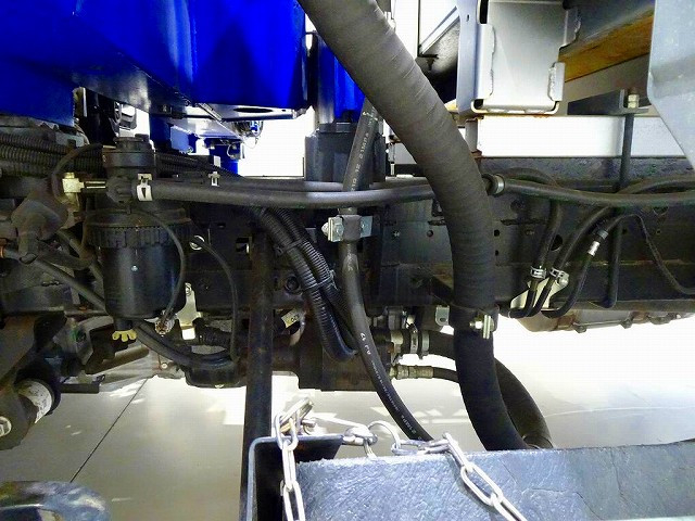 トヨタ ダイナ 小型 平ボディ（クレーン付） 2RG-XZU650(105318) 37枚目