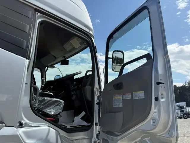 日産自動車 クオン 大型 トラクタ 2PG-GK6DAD(106848) 26枚目