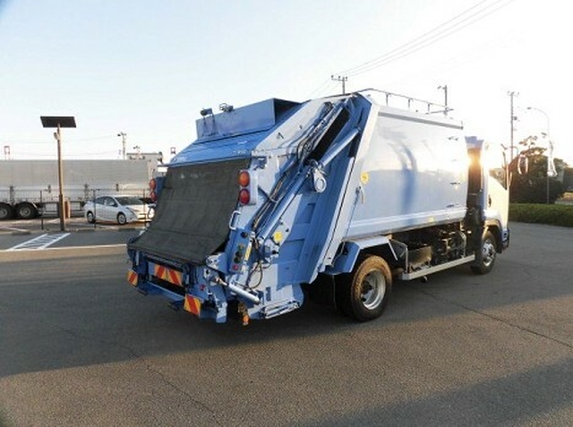 いすゞ フォワード 中型 塵芥車（プレス式） TKG-FRR90S1(11086) 2枚目