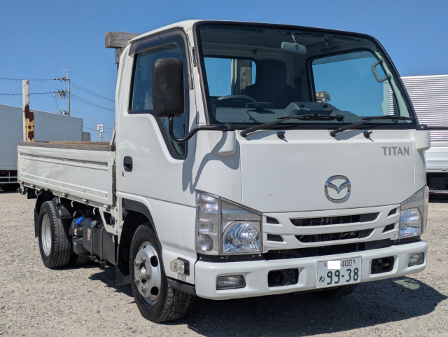 マツダ タイタン 小型 平ボディ 2RG-LHR88A(105694) 2枚目