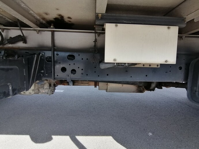日野 レンジャー 中型 冷蔵冷凍バン BDG-FD7JKWA(5491) 32枚目