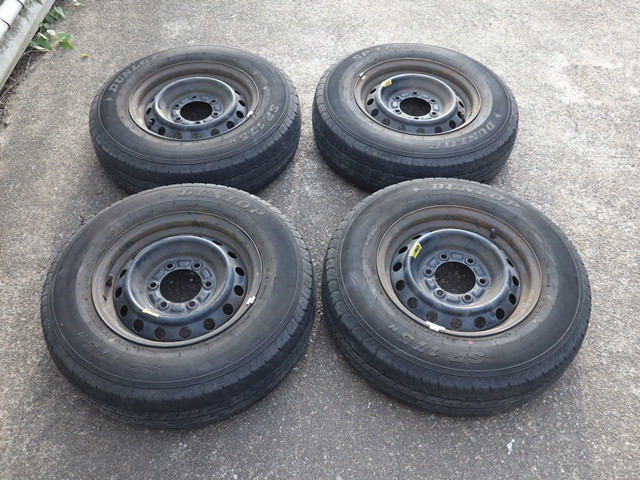 トヨタ ハイエース 小型 バン CBA-TRH214W(109319) 26枚目