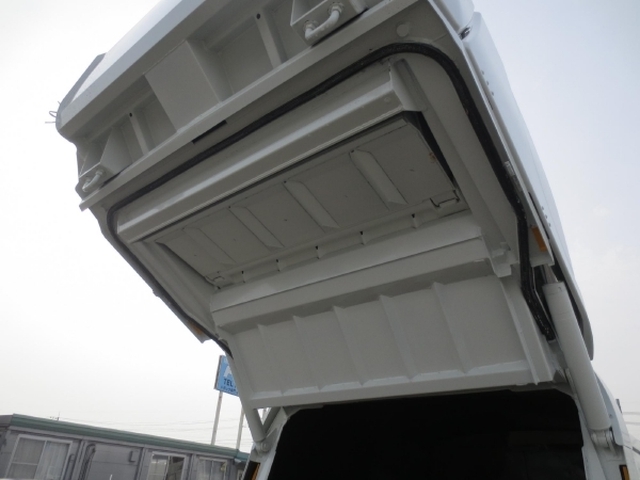 三菱ふそう キャンター 小型 塵芥車（プレス式） 2PG-FEAV0(11631) 15枚目