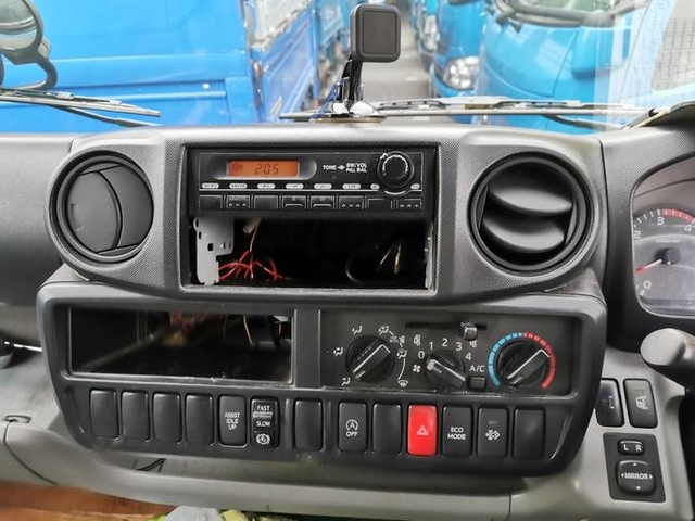 日野 デュトロ 小型 平ボディ TKG-XZC605M(3761) 35枚目