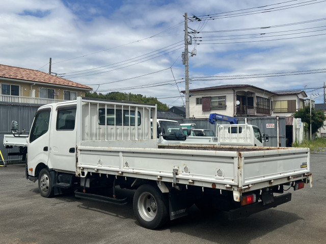 日野 デュトロ 小型 平ボディ SKG-XZU710M(109575) 3枚目