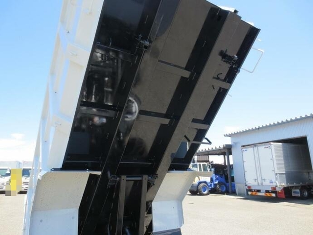 いすゞ エルフ 小型 深ダンプ（土砂禁） 2RG-NJR88AN(8579) 11枚目