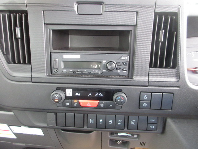 日産自動車 アトラス 小型 平ボディ 2WG-AMS88AC(112381) 17枚目