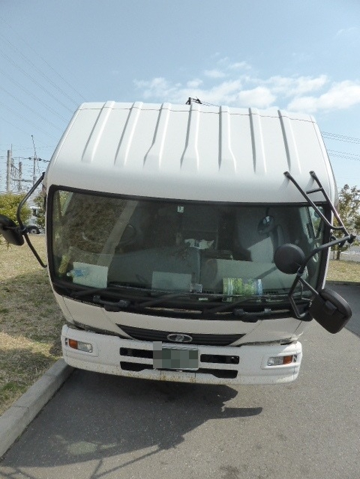 UDトラックス（日産） コンドル 中型 冷蔵冷凍バン BDG-MK36C(2923) 46枚目