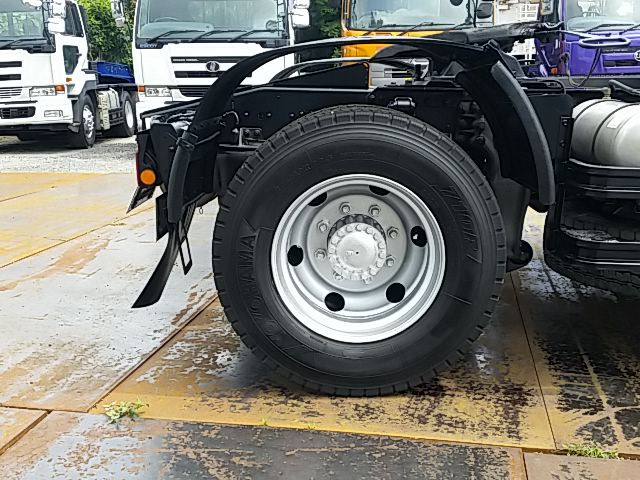 いすゞ ギガ 大型 トラクタ PJ-EXD52D6(11542) 23枚目