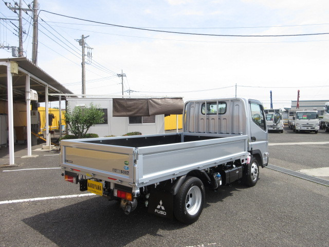 三菱ふそう キャンター 小型 平ボディ 2TG-FBA00(111488) 4枚目