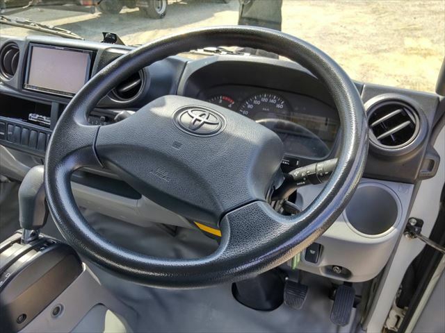 トヨタ ダイナ 小型 バン TKG-XZU605(9371) 31枚目