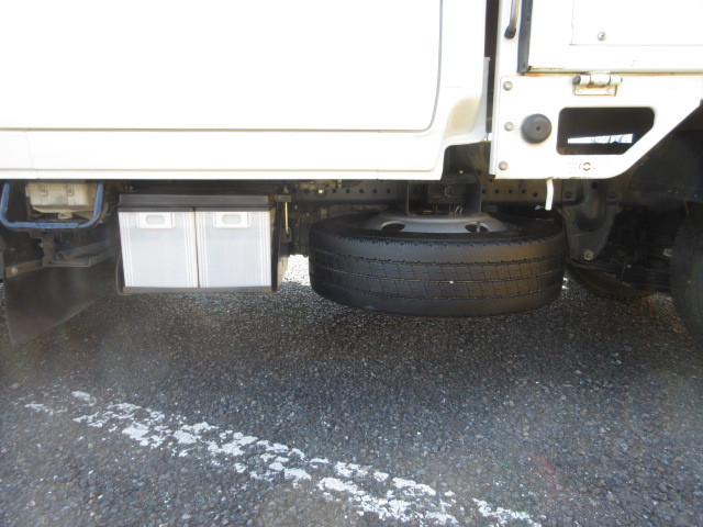 いすゞ エルフ 小型 Wキャブ TRG-NJS85A(105492) 32枚目