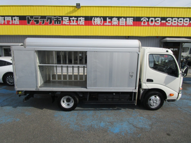 トヨタ トヨエース 小型 バン TKG-XZC645(100353) 11枚目