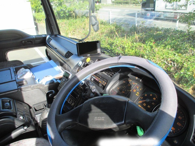 いすゞ ギガ 大型 タンクローリー KC-CYG50P2(6548) 5枚目