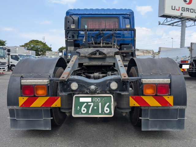 UDトラックス（日産） クオン 大型 トラクタ QKG-GK6XAB(111625) 5枚目