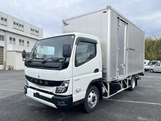 三菱ふそう キャンター 小型 バン 2RG-FEB80(103354) 1枚目