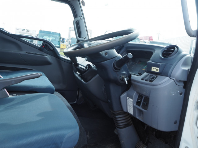 三菱ふそう キャンター 小型 平ボディ（クレーン付） SKG-FEA50(113573) 46枚目