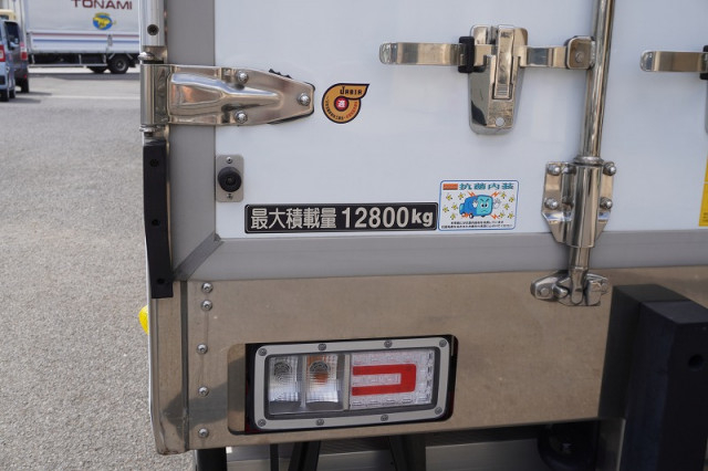 日野 プロフィア 大型 冷蔵冷凍バン 2DG-FW1AHC(108635) 32枚目