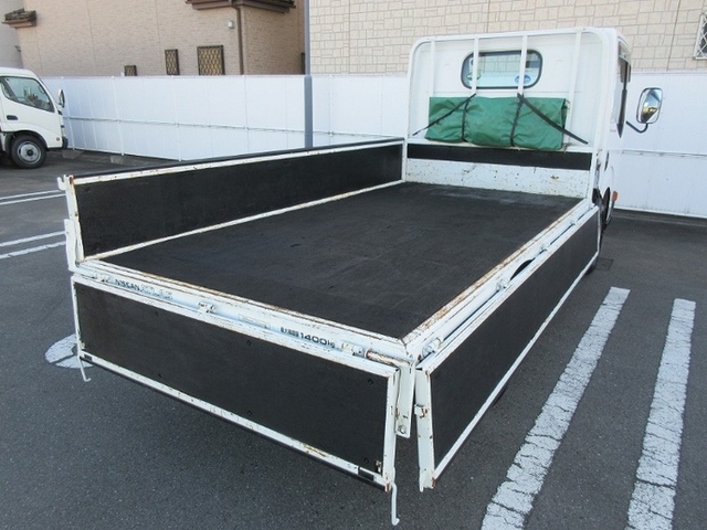 日産自動車 アトラス 小型 平ボディ PKG-SZ5F24(6670) 8枚目
