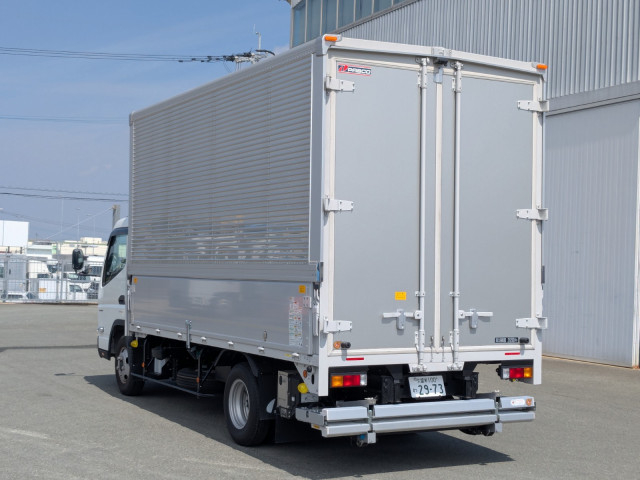 Mitsubishi Fuso canter Small Wing body 2RG-FEB50(106385) 3枚目