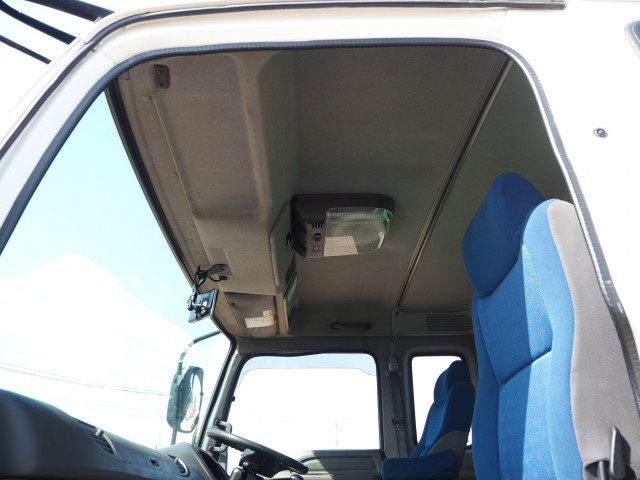 いすゞ ギガ 大型 バキュームカー/糞尿車 PDG-CYM77P8(101538) 39枚目