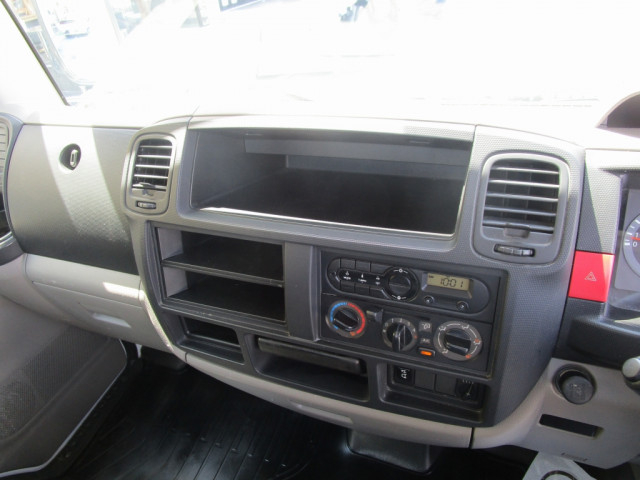 日産自動車 アトラス 小型 平ボディ CBF-SQ2F24(105368) 20枚目