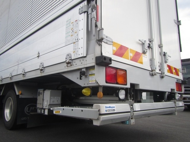 UDトラックス（日産） コンドル 中型 ウィング TKG-MK38C(7343) 7枚目