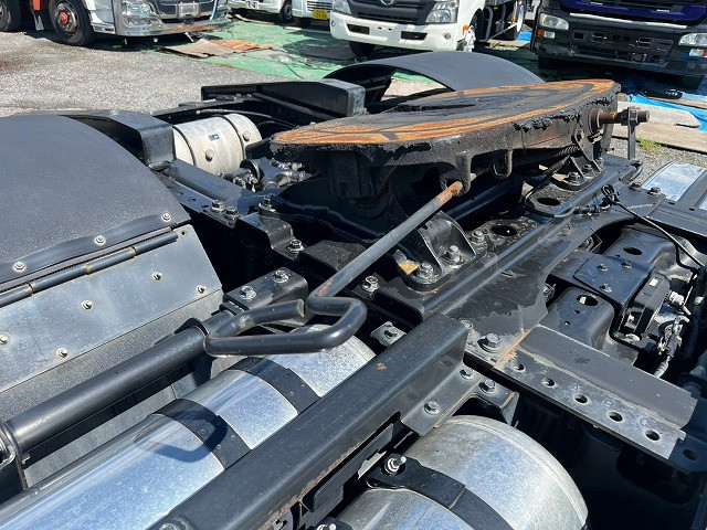 日野 プロフィア 大型 トラクタ QPG-SH1EDDG(111599) 13枚目