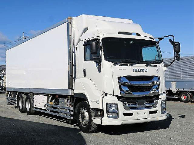 いすゞ ギガ 大型 冷蔵冷凍バン QKG-CYL77BA(27483) 2枚目