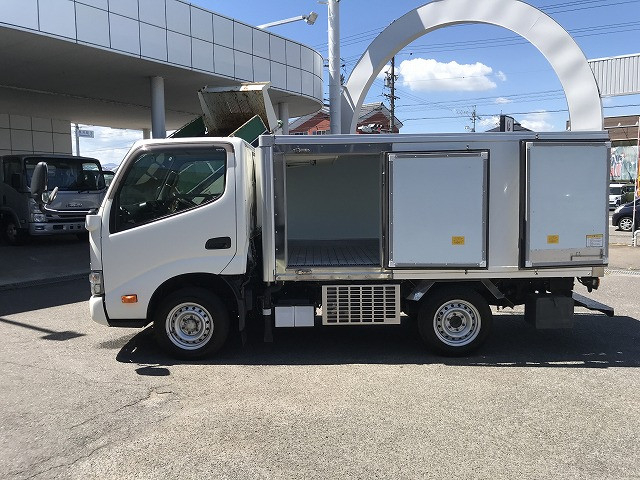 Toyota toyoace Small Freezer box_body QDF-KDY221(110246) 14枚目