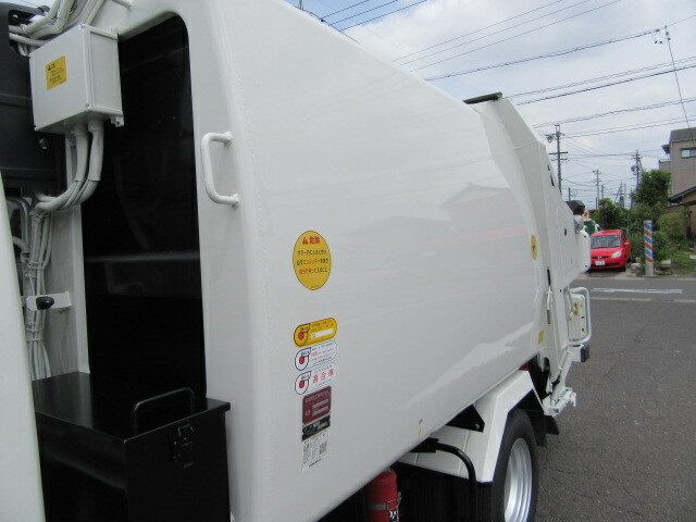 日野 デュトロ 小型 塵芥車（プレス式） TKG-XZU600X(10080) 18枚目