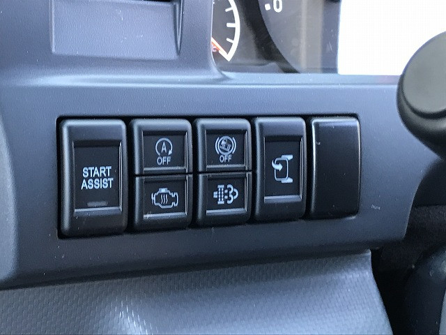 いすゞ エルフ 小型 平ボディ 2RG-NJR88A(112938) 29枚目