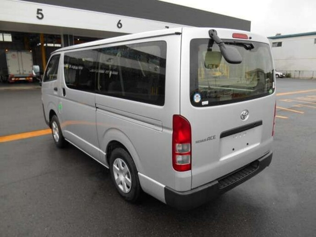 トヨタ レジアスエース 小型 Translation missing: ja.item.body_keijou_enum.body_keijou_light_van LDF-KDH206V(8137) 9枚目