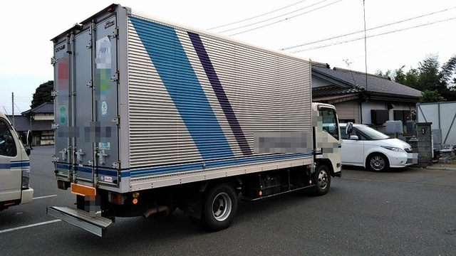 いすゞ エルフ 中型 バン PDG-NPR75N(3330) 6枚目