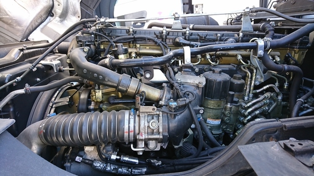 三菱ふそう スーパーグレート 大型 冷蔵冷凍バン LKG-FU55VZ(1938) 38枚目