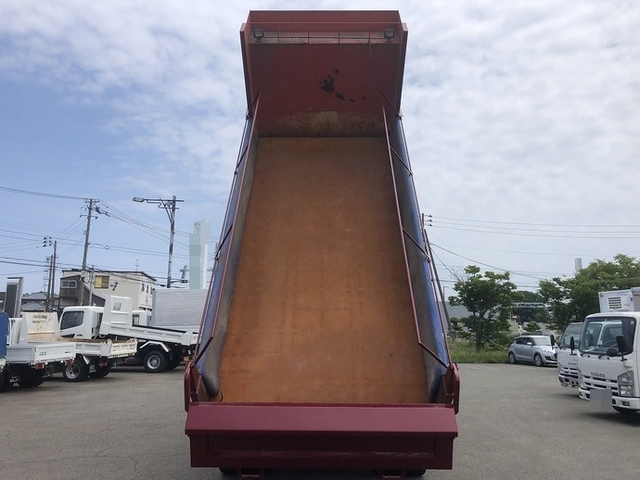 いすゞ ギガ 大型 土砂ダンプ QKG-CXZ77AT(9491) 7枚目