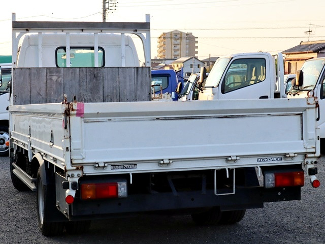 トヨタ トヨエース 小型 平ボディ TPG-XZU655(113096) 2枚目