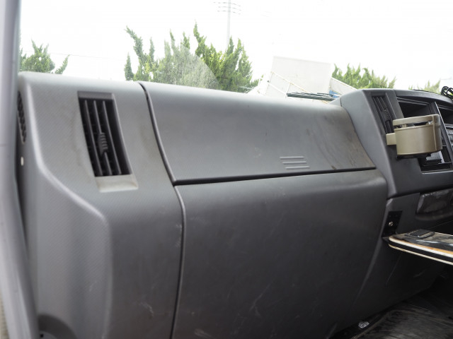 いすゞ フォワード 増トン 平ボディ（クレーン付） PDG-FTR34S2(110512) 38枚目