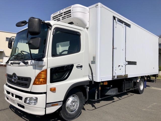 日野 レンジャー 中型 冷蔵冷凍バン TKG-FC9JKAG(60845) 1枚目
