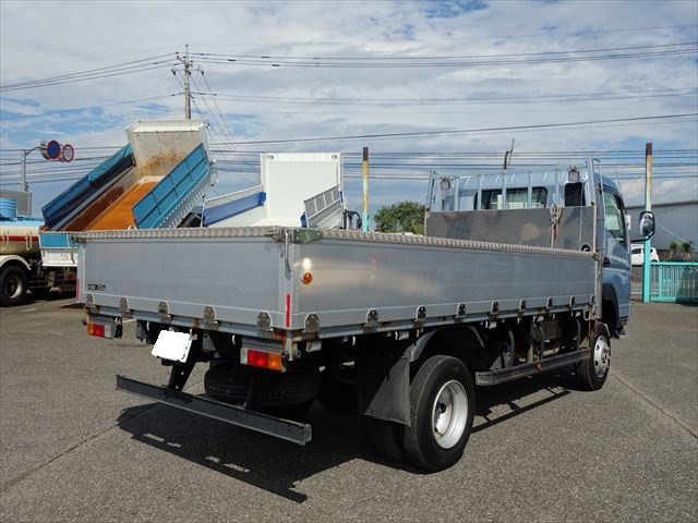 UDトラックス（日産） カゼット 小型 平ボディ TKG-FGB7Y(82561) 4枚目