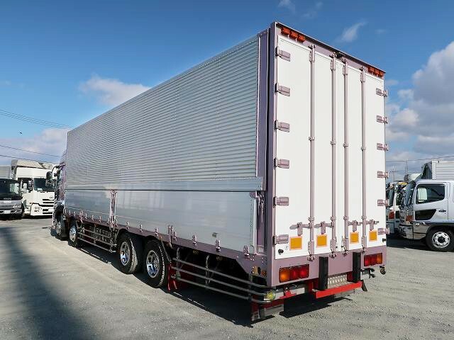 UDトラックス（日産） クオン 大型 ウィング LKG-CG5ZE(40972) 4枚目