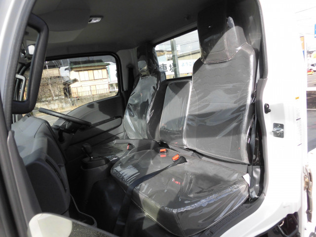 Isuzu elf Small Flat body 3DF-NHR87AF(102627) 32枚目