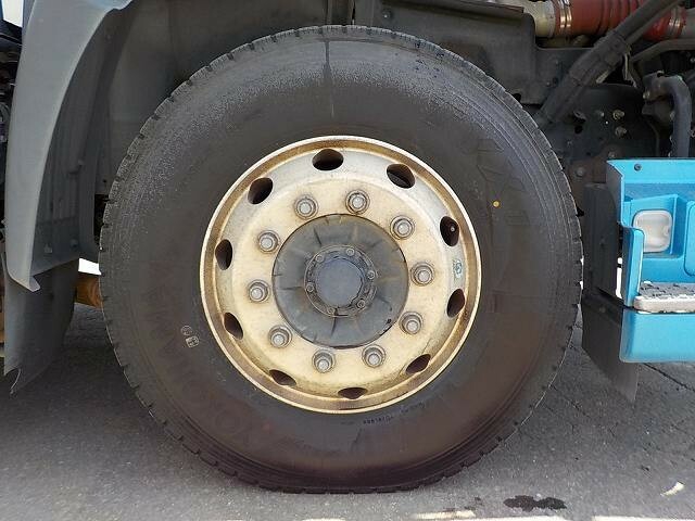 日野 プロフィア 大型 トラクタ QKG-SH1EDAG(6830) 29枚目