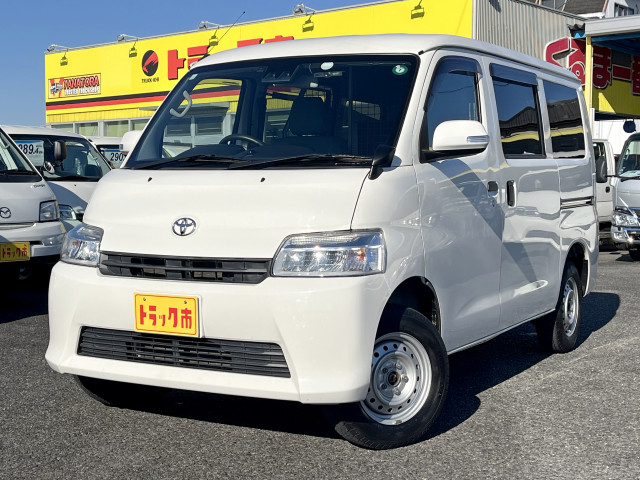 トヨタ タウンエース 小型 バン 5BF-S413M(97648) 1枚目