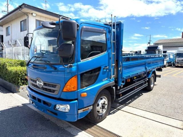 Hino ranger 6studs large Flat body TKG-GC7JGAA(109503) 1枚目