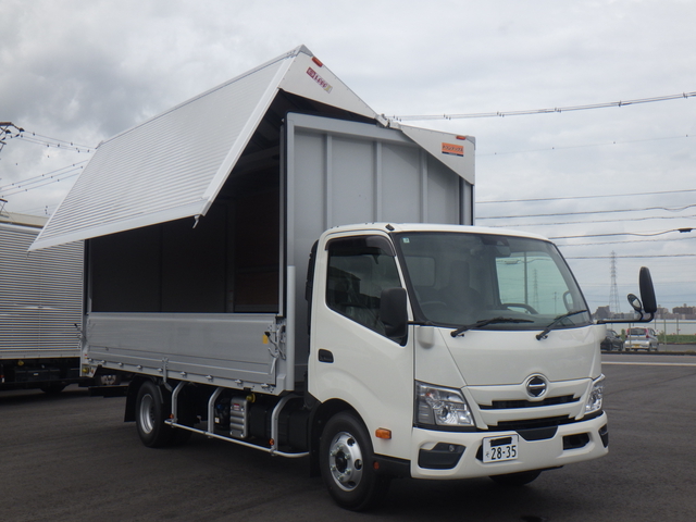 日野 デュトロ 小型 ウィング 2WG-XZU723N(111059) 1枚目