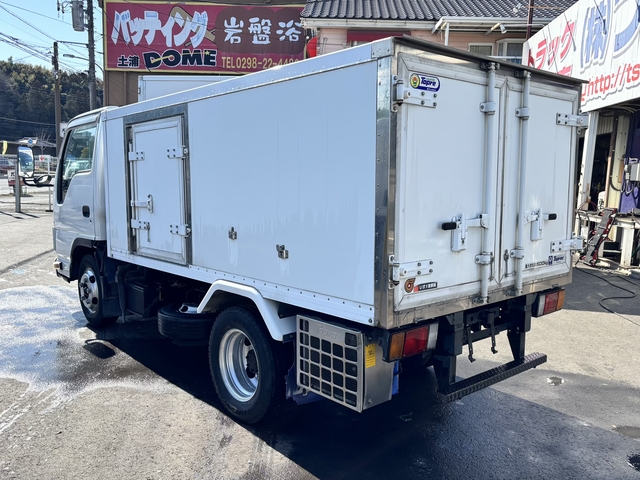 いすゞ エルフ 小型 冷蔵冷凍バン TRG-NHR85AN(107839) 7枚目