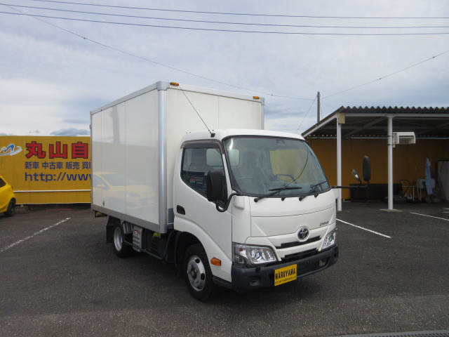 トヨタ ダイナ 小型 バン 2RG-XZC605(111647) 2枚目